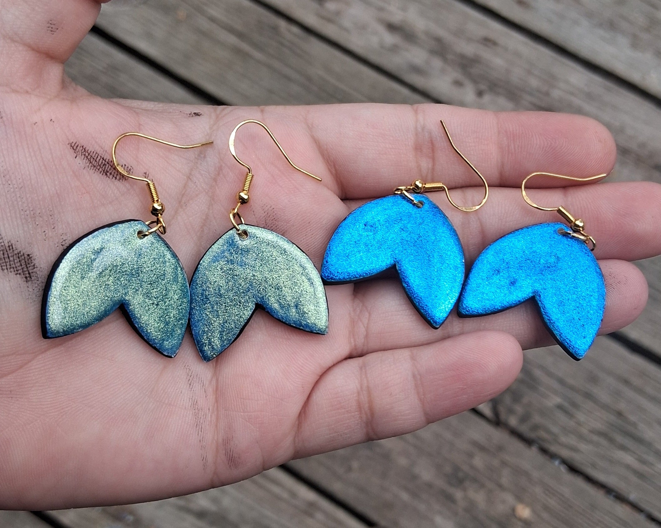 Abstract Colorshift Earrings
