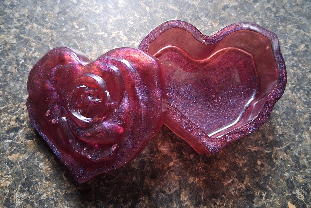 Colorshift Heart Rose Box